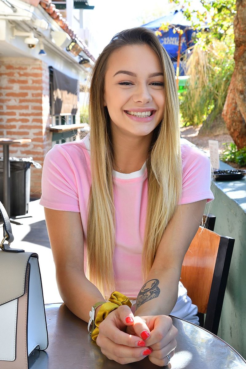 Проститутка Ева